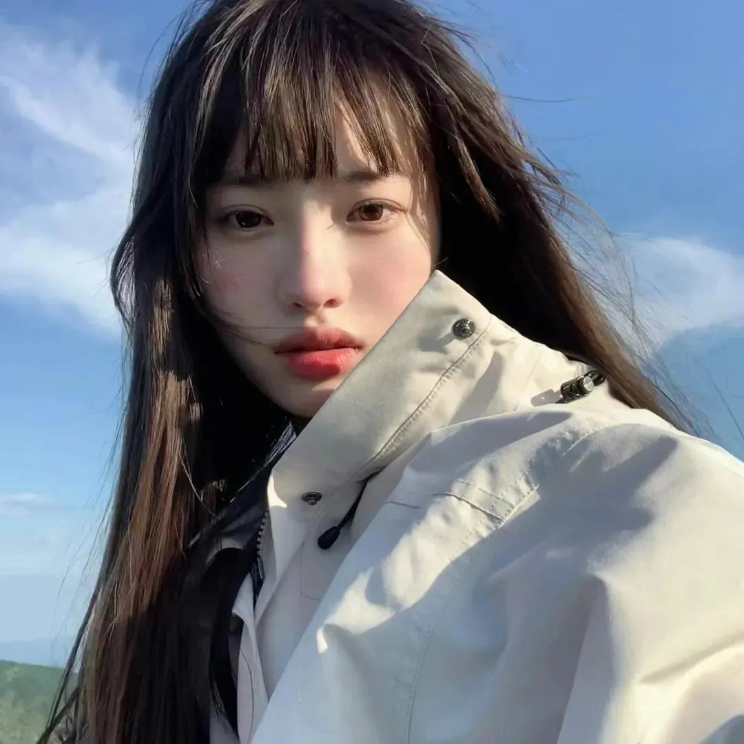 女孩罗塞玛莉